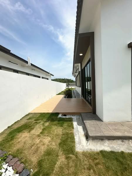 Rumah Banglo untuk Dijual di Taman Pekatra Indah (Simpang Ampat) - Jie Ying - Exterior - PropertyGuru.com.my