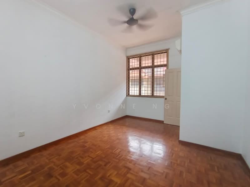 Untuk Disewa - Taman Suria