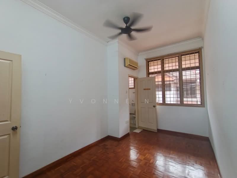 Untuk Disewa - Taman Suria