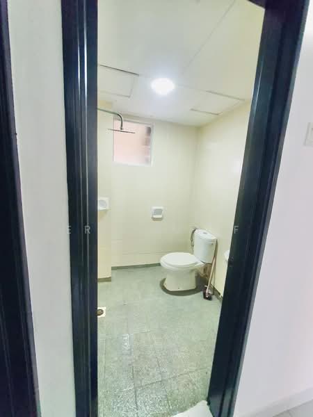 Apartment for Rent at Alam Budiman (Sri Budiman) - Erin Yusof - Bathroom - PropertyGuru.com.my