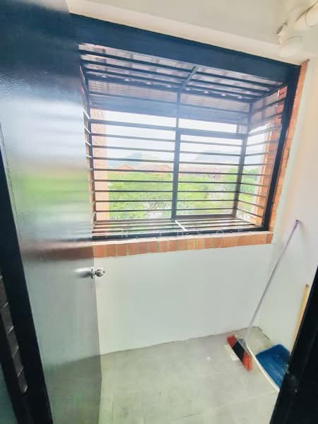 Apartment for Rent at Alam Budiman (Sri Budiman) - Erin Yusof - Balcony - PropertyGuru.com.my