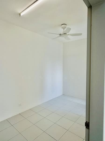 Condominium for Rent at Residensi Sateria - Erin Yusof - Interior - PropertyGuru.com.my