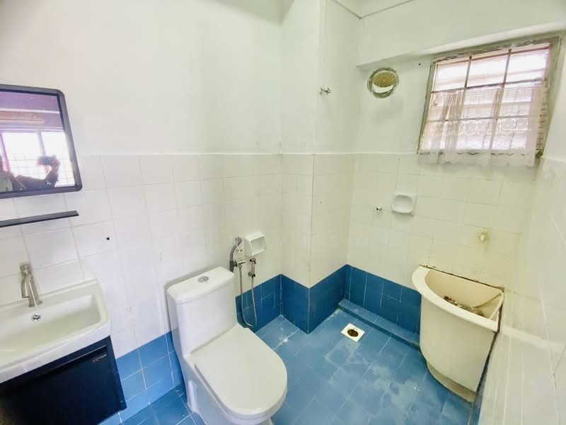 For Sale - Prisma Perdana