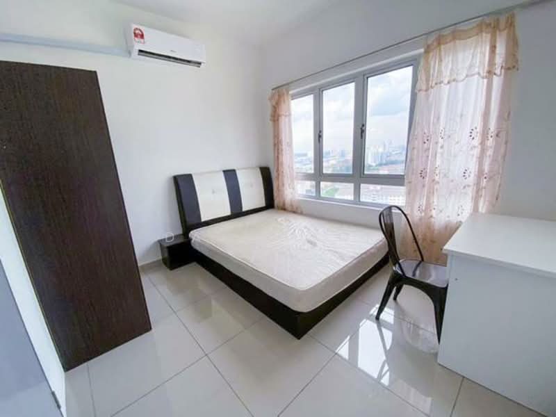 Condominium for Rent at The Edge Residence - David Kok - Bedroom - PropertyGuru.com.my