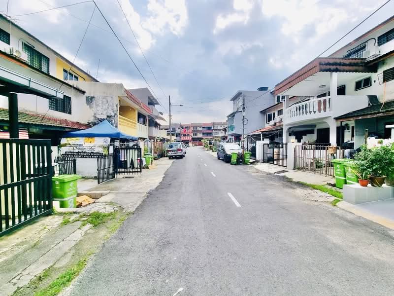 2-storey Terraced House for Sale in Segambut (Kuala Lumpur) - Erin Yusof - PropertyGuru.com.my