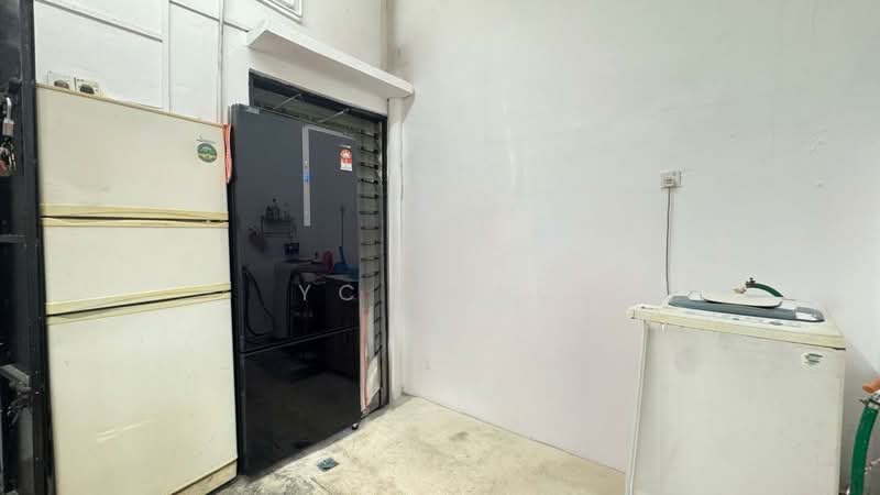 2-storey Terraced House for Rent in Taman Desa Cemerlang (Ulu Tiram) - YC Fung - Interior - PropertyGuru.com.my