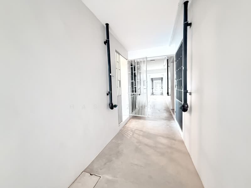 Pangsapuri untuk Dijual di Pangsapuri Enesta Desa Aman - Hasnizam . - Corridor - PropertyGuru.com.my