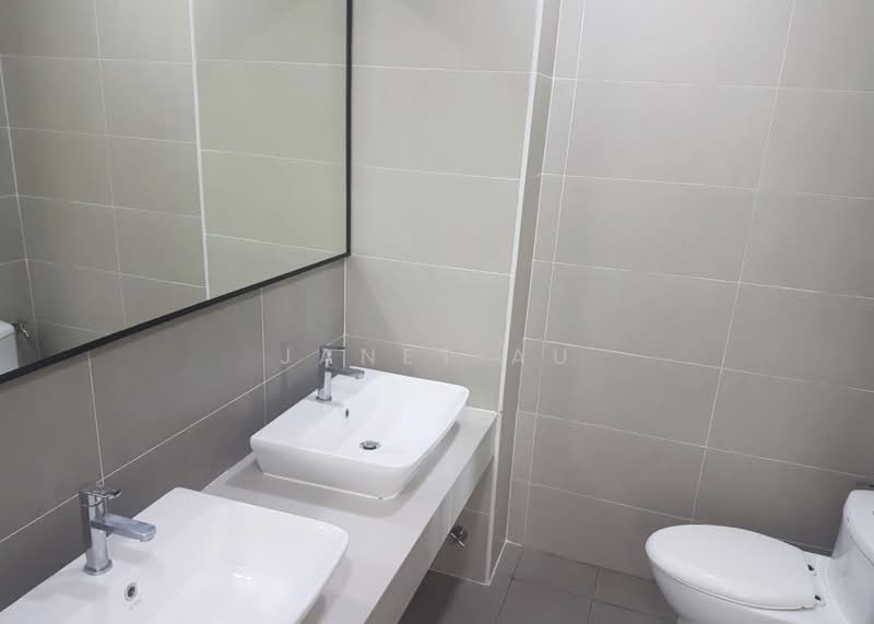 Servis Apartment untuk Disewa di Zeta @ One South - Janet Au - Bathroom - PropertyGuru.com.my