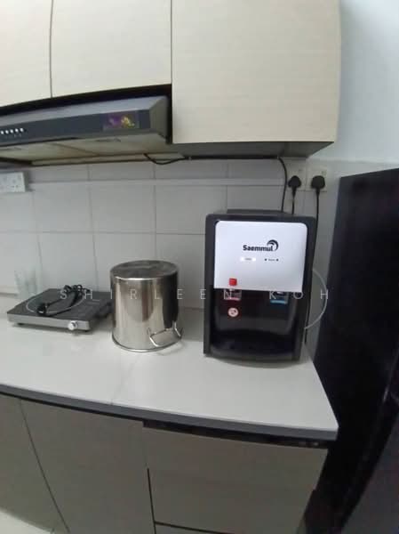 Servis Apartment untuk Disewa di SuriaMas Suites - Shirleen Koh - Kitchen - PropertyGuru.com.my
