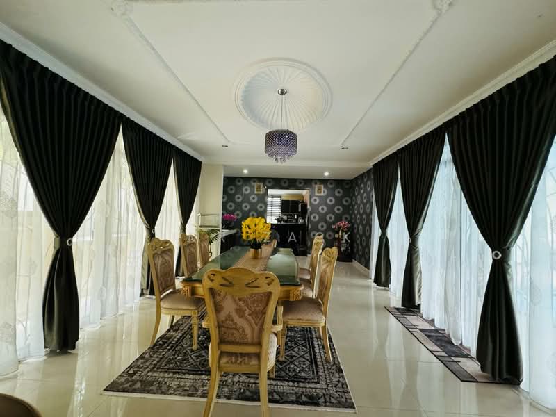 Bungalow for Sale in Country Heights (Kajang) - Mr Zack - Dining Room - PropertyGuru.com.my
