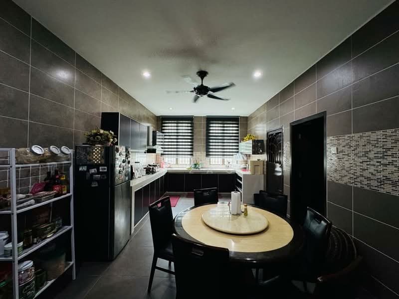 Bungalow for Sale in Country Heights (Kajang) - Mr Zack - Kitchen - PropertyGuru.com.my
