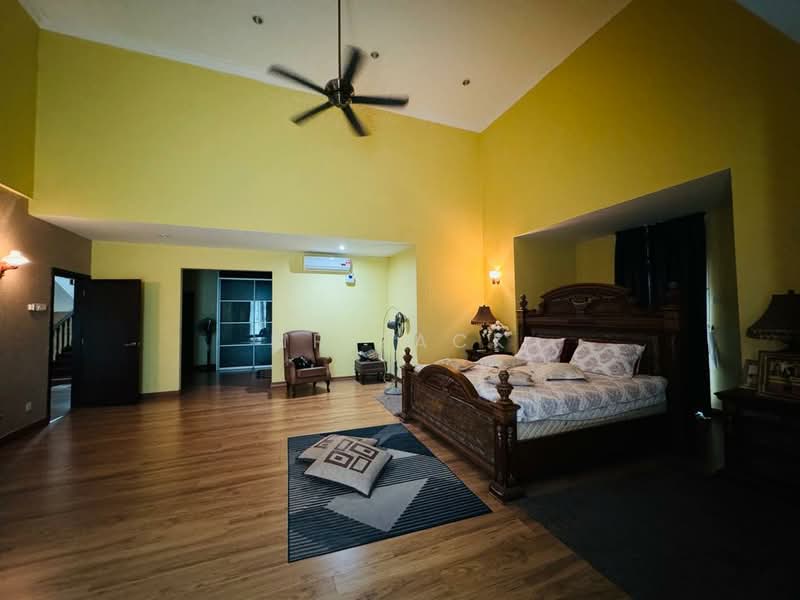 Bungalow for Sale in Country Heights (Kajang) - Mr Zack - Bedroom - PropertyGuru.com.my