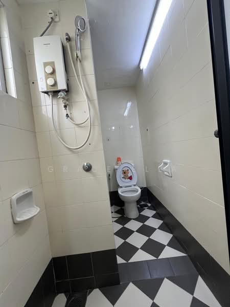 Service Residence for Rent at The Embassy (Bangunan Duta Impian) - Grace Ella - Bathroom - PropertyGuru.com.my