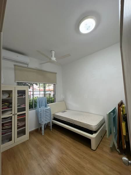 Semi-Detached House for Sale in Taman Pelangi Indah (Ulu Tiram) - Pauline Goh - Bedroom - PropertyGuru.com.my