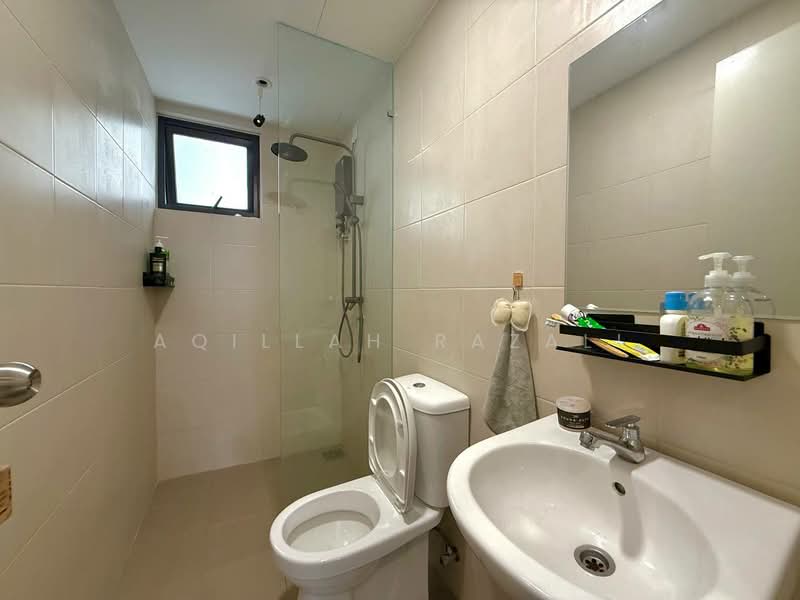 Service Residence for Sale at Sensory Residence @ Southville City - Aqillah Razali - Bathroom - PropertyGuru.com.my