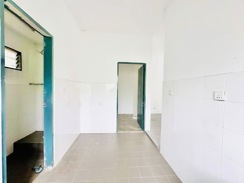 1-storey Terraced House for Sale in Taman Selayang Mutiara (Selayang) - Erin Yusof - Interior - PropertyGuru.com.my