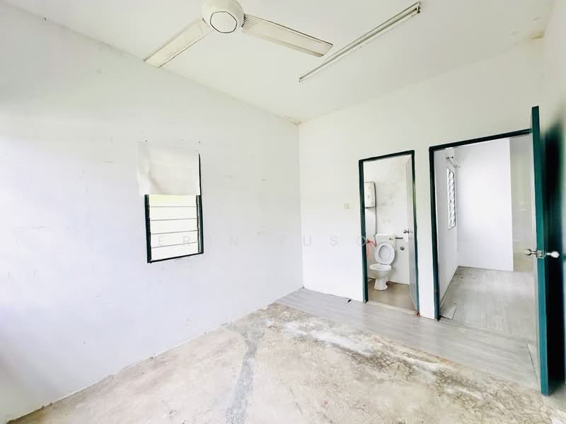 1-storey Terraced House for Sale in Taman Selayang Mutiara (Selayang) - Erin Yusof - PropertyGuru.com.my
