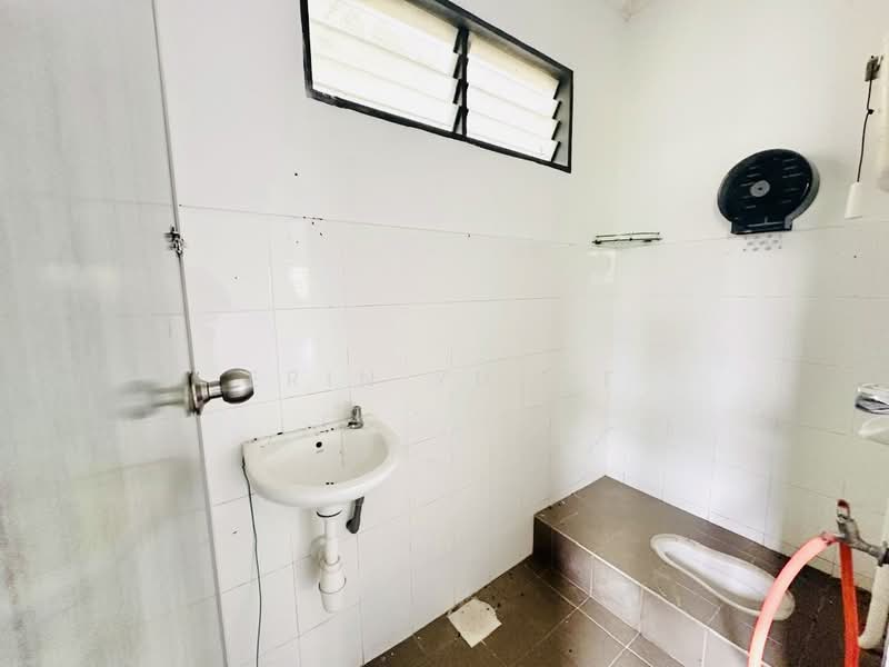1-storey Terraced House for Sale in Taman Selayang Mutiara (Selayang) - Erin Yusof - PropertyGuru.com.my