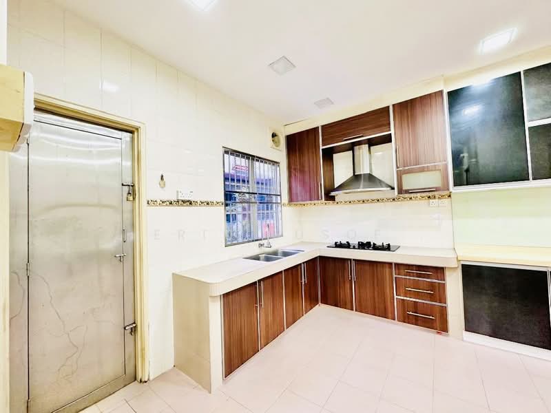 Terraced House for Sale in Batu Caves (Selangor) - Erin Yusof - PropertyGuru.com.my