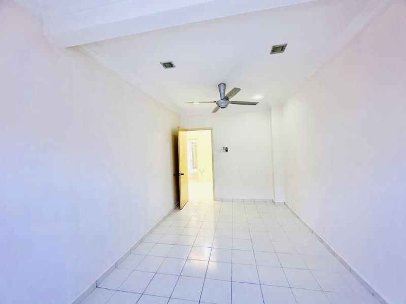 Terraced House for Sale in Batu Caves (Selangor) - Erin Yusof - PropertyGuru.com.my