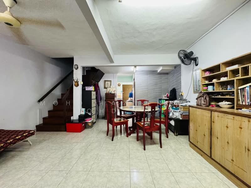 2-storey Terraced House for Sale in Batu Caves (Selangor) - Mohd Hazlan bin Mohd Sopi - Living Room - PropertyGuru.com.my