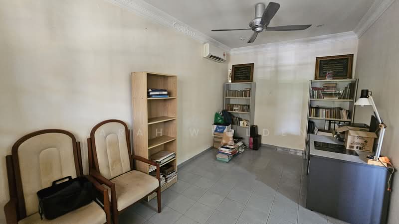 Bungalow for Sale in Nilai (Negeri Sembilan) - Sarah Weelden - Study - PropertyGuru.com.my