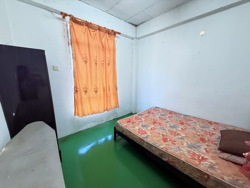 Kedai untuk Dijual di Taman Kuala Bekah (Penaga) - Hasnizam . - Bedroom - PropertyGuru.com.my