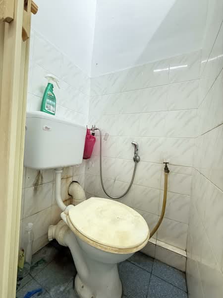 Kedai untuk Dijual di Taman Kuala Bekah (Penaga) - Hasnizam . - Bathroom - PropertyGuru.com.my