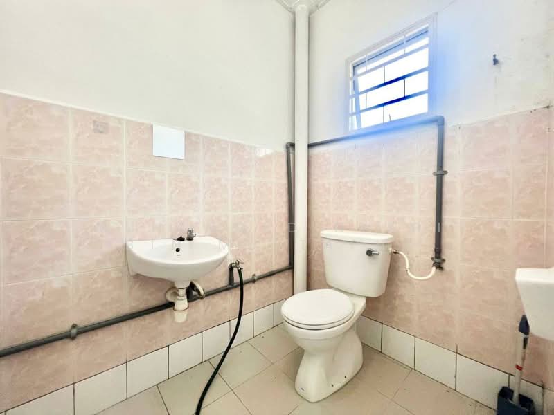 2-storey Terraced House for Sale in Taman Semenyih Permata (Semenyih) - Muhammed Nazri bin Mustapha - Bathroom - PropertyGuru.com.my