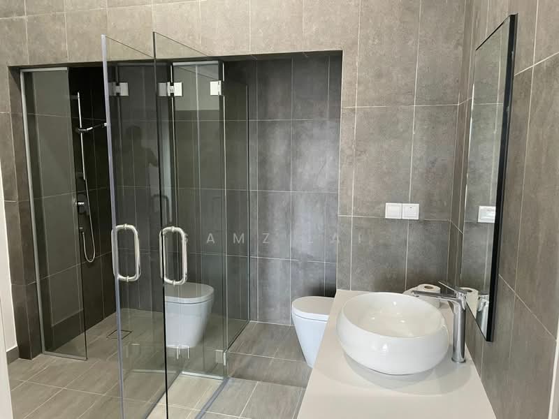 Servis Apartment untuk Dijual di Astoria Ampang - Samz Lai - Bathroom - PropertyGuru.com.my