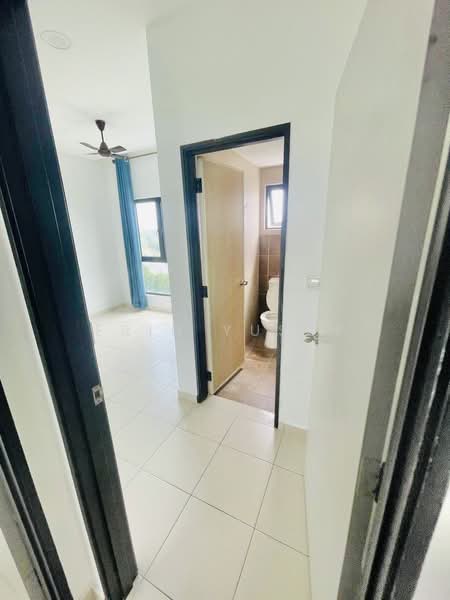 Kondominium untuk Disewa di Residensi Damai - Erin Yusof - Corridor - PropertyGuru.com.my