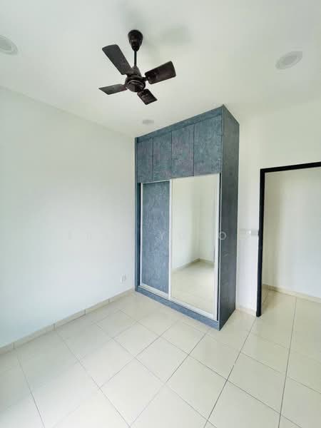 Kondominium untuk Disewa di Residensi Damai - Erin Yusof - Bedroom - PropertyGuru.com.my