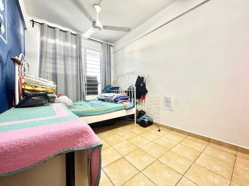 Pangsapuri untuk Dijual di Pangsapuri Cemara - Muhammed Nazri bin Mustapha - Bedroom - PropertyGuru.com.my