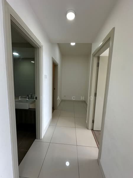 Servis Apartment untuk Dijual di Southkey Mosaic - Elissa Chong - Corridor - PropertyGuru.com.my