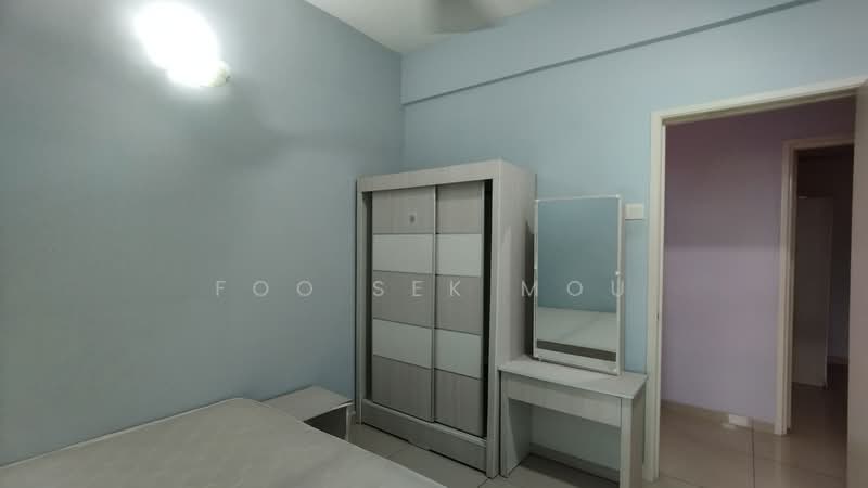 Condominium for Rent at The Zest @ Kinrara 9 - Foo Sek Mou - Bedroom - PropertyGuru.com.my