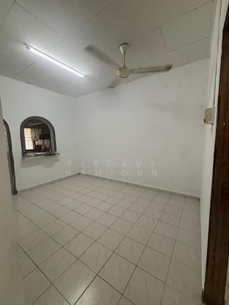 Terraced House for Sale in Port Dickson (Negeri Sembilan) - Firdaus Hamidun - PropertyGuru.com.my