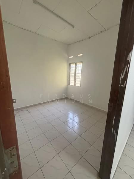 Terraced House for Sale in Port Dickson (Negeri Sembilan) - Firdaus Hamidun - PropertyGuru.com.my