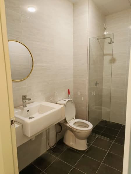 Condominium for Rent at Brezza Hill - Ishak Bin Ismail - Bathroom - PropertyGuru.com.my