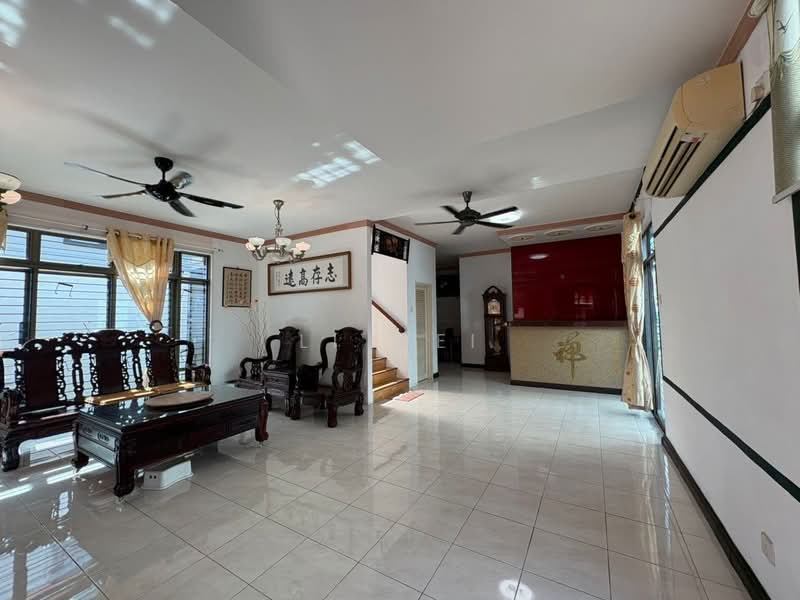 Banglo Pautan untuk Disewa di Austin Perdana (Tebrau) - Li Wei - Living Room - PropertyGuru.com.my