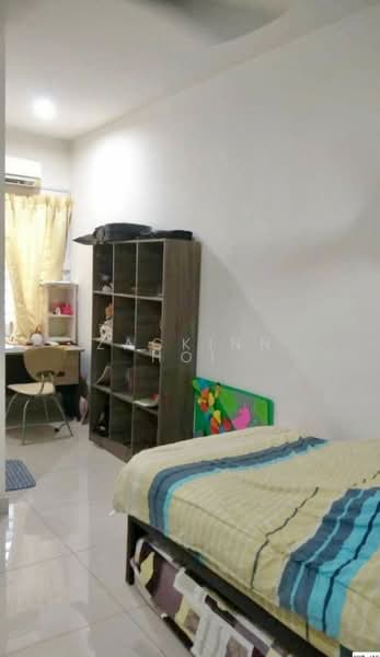 2.5-storey Terraced House for Sale in Bandar Puteri Klang (Klang) - Zackinn Hoi - Bedroom - PropertyGuru.com.my