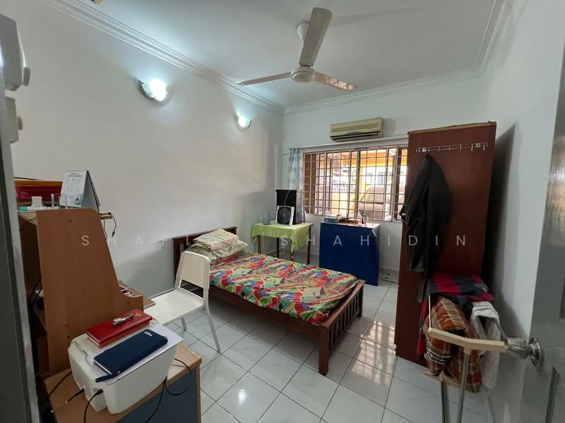 Rumah Teres 1 Tingkat untuk Dijual di Taman Melawati (Ulu Kelang) - Shafika Shahidin - Bedroom - PropertyGuru.com.my