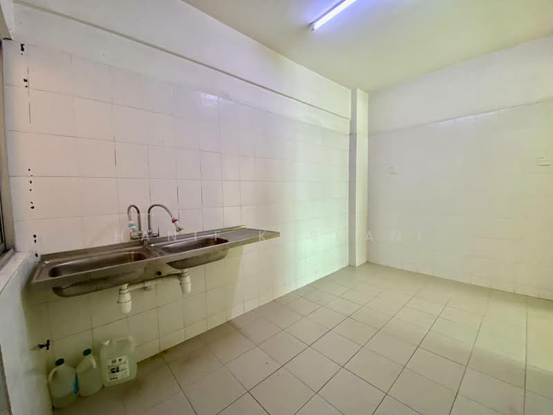 Kondominium untuk Dijual di Villa Makmur - Hanif Kasmani - Kitchen - PropertyGuru.com.my