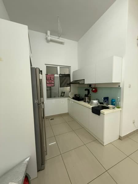 Service Residence for Sale at Manhattan - Sharon Ong - Kitchen - PropertyGuru.com.my