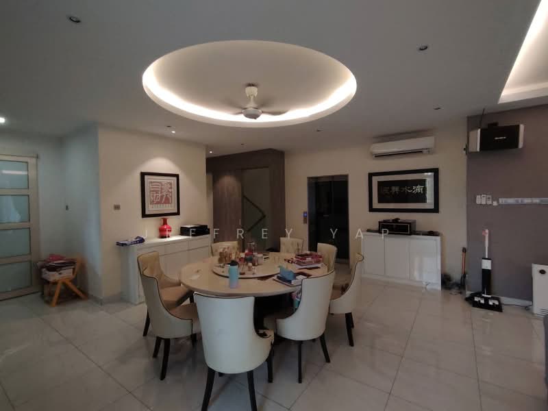 Kondominium untuk Dijual di Seri Puteri Hills Town Villa & Condominium - Jeffrey Yap - Dining Room - PropertyGuru.com.my