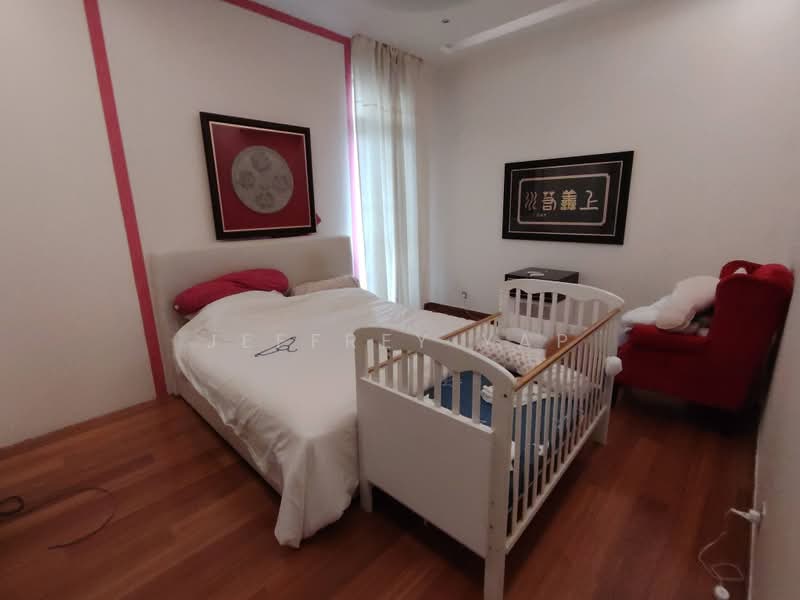 Kondominium untuk Dijual di Seri Puteri Hills Town Villa & Condominium - Jeffrey Yap - Bedroom - PropertyGuru.com.my