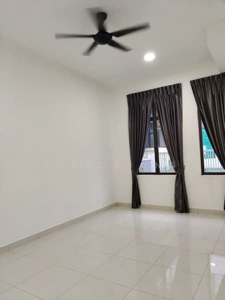 Rumah Berkembar untuk Dijual di Taman Pulai Hijauan (Skudai) - Sharon Ong - Living Room - PropertyGuru.com.my