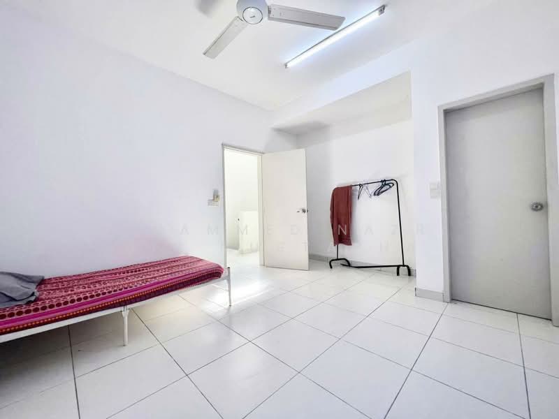 Terraced House for Sale in Bandar Mahkota Banting (Tanjong Duabelas) - Muhammed Nazri bin Mustapha - Bedroom - PropertyGuru.com.my