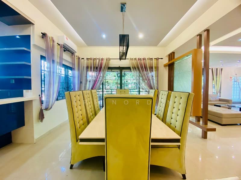 Bungalow for Sale in Ampang Jaya (Ampang) - Seri Nordin - Dining Room - PropertyGuru.com.my