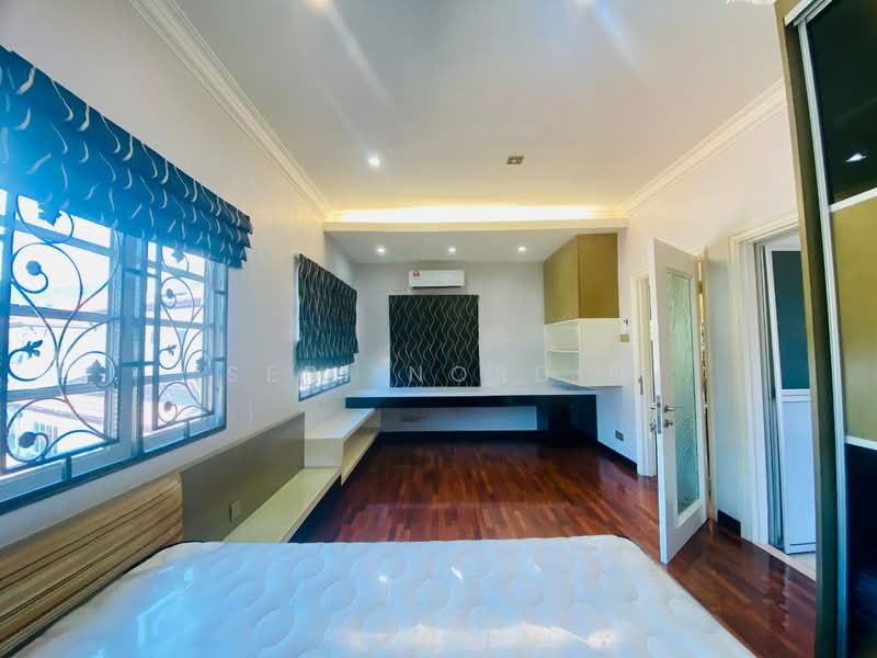 Bungalow for Sale in Ampang Jaya (Ampang) - Seri Nordin - Bedroom - PropertyGuru.com.my