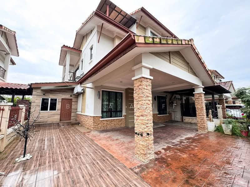 Semi-Detached House for Sale in Bangi (Selangor) - BILYA ARIFF - PropertyGuru.com.my